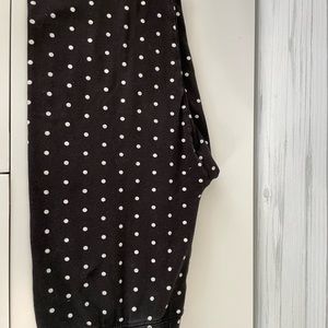 Black and White Op Leggings.